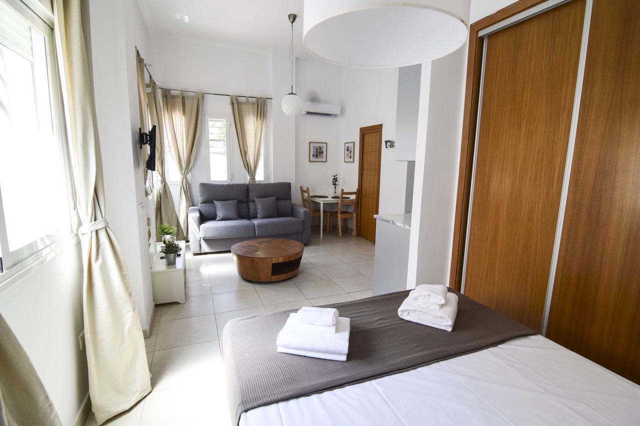 Malaga City Suites Barcelo 30 Εξωτερικό φωτογραφία